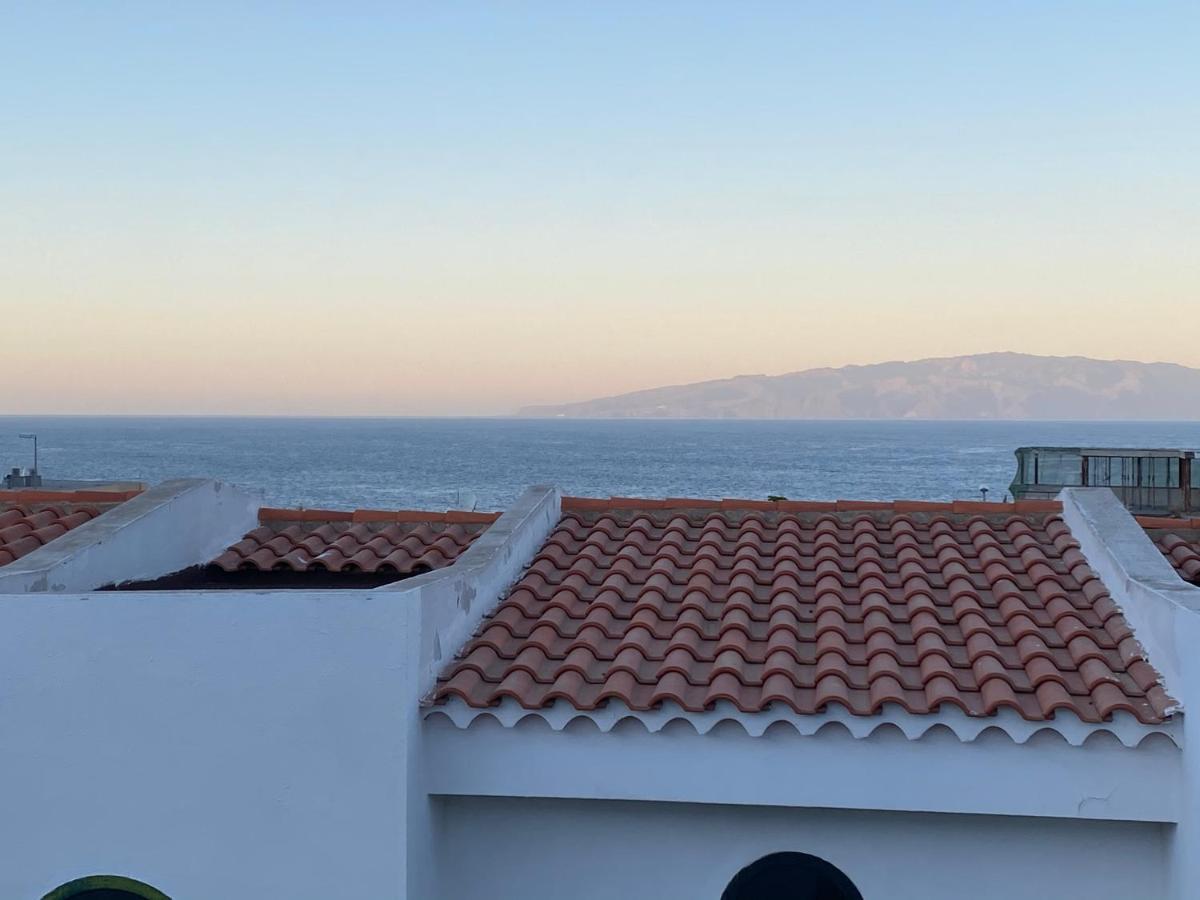 Holiday House Parque Azul Playa La Arena Free Wifi Puerto de Santiago  Exterior foto