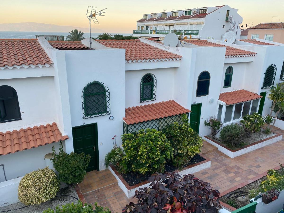 Holiday House Parque Azul Playa La Arena Free Wifi Puerto de Santiago  Exterior foto